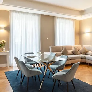 https://heart-milan-apartments-sforza-duomo.it-lombardy.com